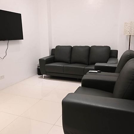 Apaleng J&V Hotel And Resort מראה חיצוני תמונה