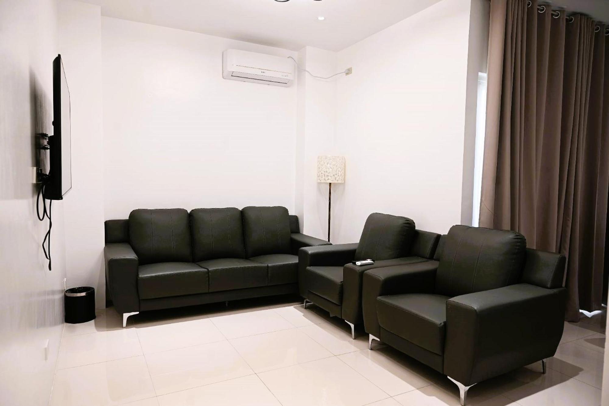 Apaleng J&V Hotel And Resort מראה חיצוני תמונה